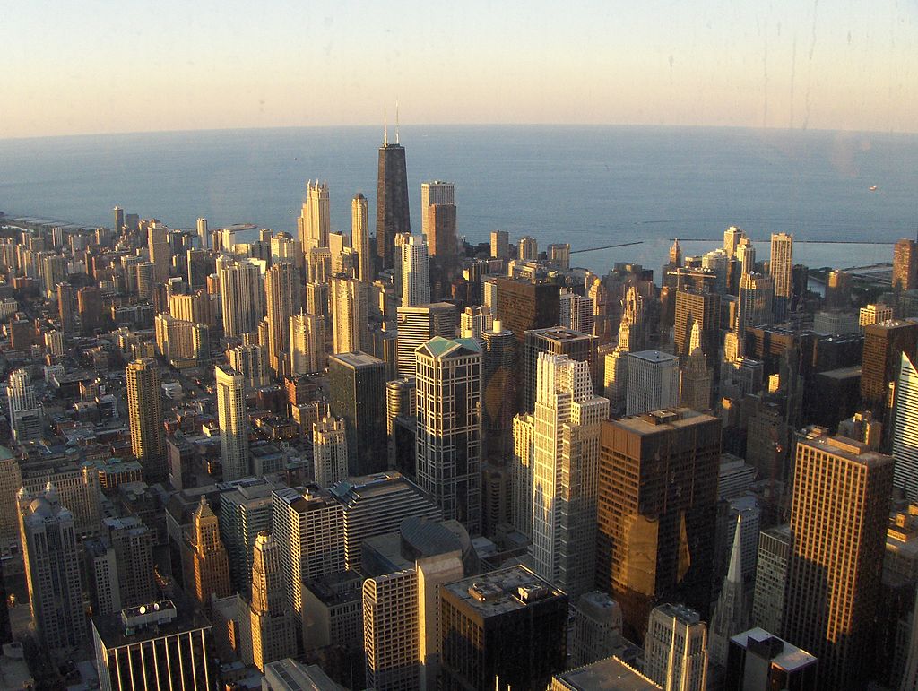 1024px-Chicago_downtown_view_from_Sears