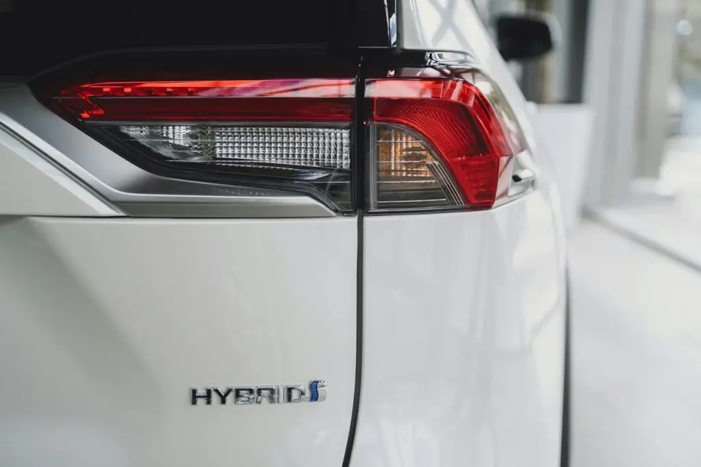 Hybrid car shipping